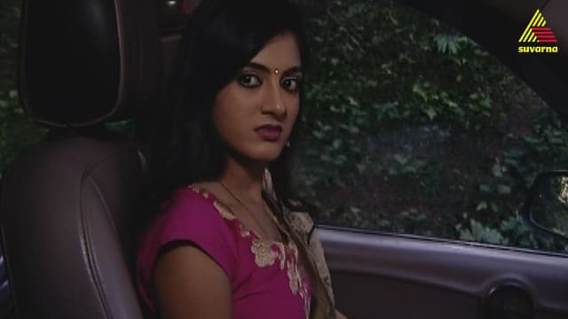 Khushi Watch Episode 3 Rajani Vishnu Go For The Pooja On Disney Hotstar 9249