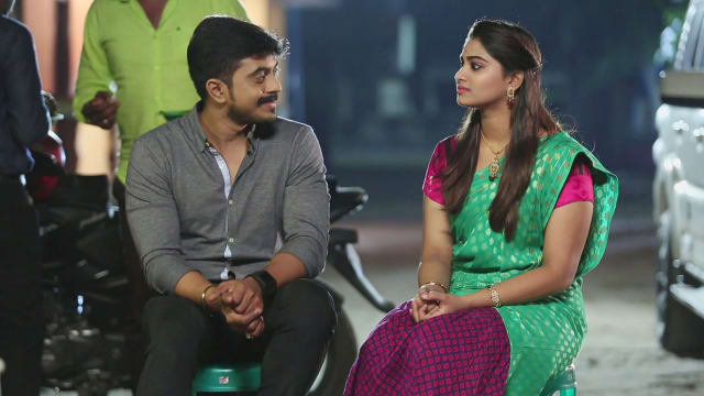 pagal-nilavu-watch-episode-255-arjun-sneha-s-lovely-moments-on
