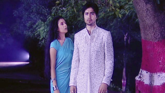 Kis desh mein hai meraa dil episode 1 watch online discount
