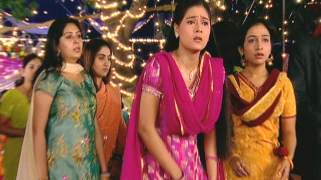 Sapna Babul Ka Bidaai Watch Episode 49 Sadhana Reaches The Wedding Venue On Disney Hotstar 1887