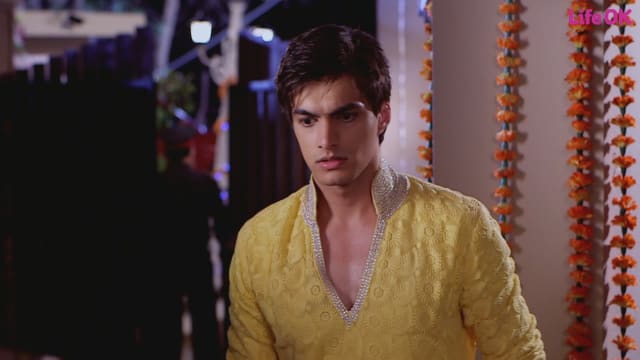 Samar misleads Laxmi