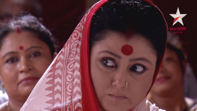 Tomay Amay Mile - Watch Episode 26 - Kakoli and Soma incite Bhavani on  Disney+ Hotstar