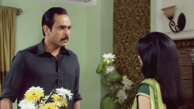 maryada-lekin-kab-tak-watch-episode-2-brahmanand-accepts-priya-s