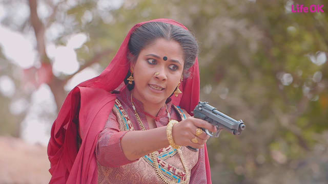 Bhanvari Devi rescues Sher