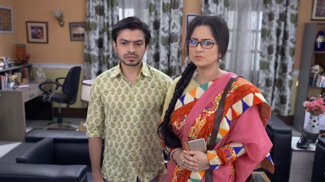 Jai Kali Kalkattawali - Watch Episode 124 - Buri Investigates Malini's