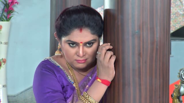 Lakshmi Kalyanam Watch Episode 305 Rajeshwari To Kill Lakshmi On Disney Hotstar