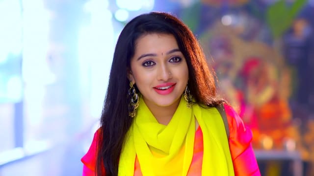 Watch Sarvamangala Mangalye All Latest Episodes On Disney Hotstar Sarva mangala mangalye kannada tv serial, in this video u will going to see hero chandan kumar holds heroine aishwarya pisse in a romantic way. watch sarvamangala mangalye all latest