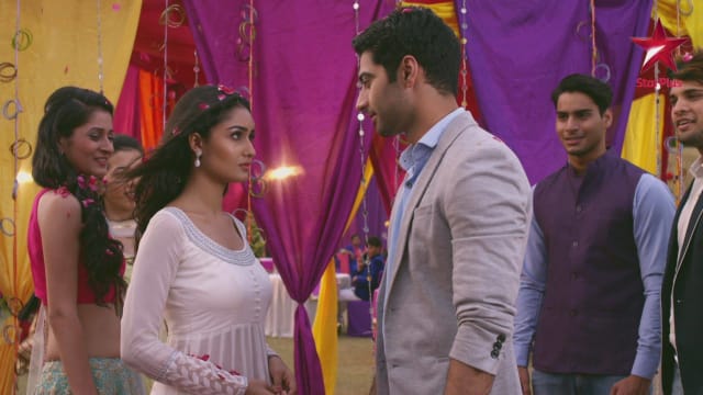 Watch Dahleez All Latest Episodes on Hotstar
