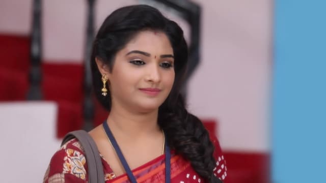 Nenjam Marapathillai - Watch Episode 229 - Saranya Plans a ...