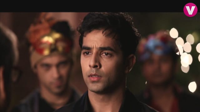 Paanch 5 Wrong Make A Right - Watch Episode 8 - Nikhil is terminated from his job on Hotstar