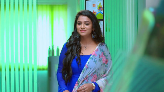 Watch Manasella Neene Full Episode 4 Online In Hd On Disney Hotstar The film stars nagendra prasad and gayathri raguram in the lead roles with ananth nag and srinath in other pivotal roles. hotstar