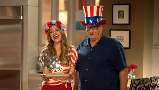 Modern family new arrivals watch season 10