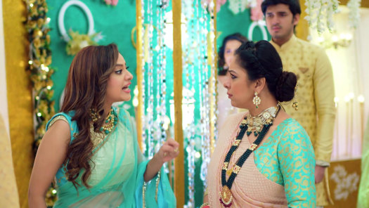Watch Anupama All Latest Episodes On Disney Hotstar Hotstar official show anupama 14th dec 2020 video episode. hotstar