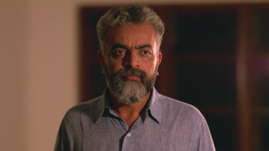 Watch Kudumbavilakku All Latest Episodes Online On Disney Hotstar ഈശ്വരമഠം തറവാട്ടിൽ പുതിയ പ്രശ്നങ്ങളുടെ തുടക്കമോ? hotstar