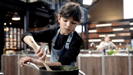 Junior Masterchef Australia Disney Hotstar Premium Junior masterchef swaad ke ustaad) 720p 21st september 2013 clip6. junior masterchef australia disney