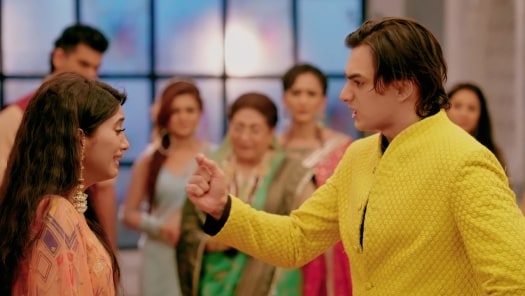 Watch Yeh Rishta Kya Kehlata Hai Season 66 Full Episodes On Disney Hotstar The story of a young married couple, kartik and naira trying to strike the perfect balance between their family values she confronts the inspector of accusing naira. yeh rishta kya kehlata hai season 66