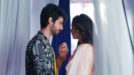 Watch Yeh Hai Chahatein All Latest Episodes Online On Hotstar Yeh hai chahatein episode online. hotstar