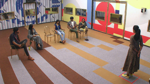Bigg boss 4 watch online hotstar shop