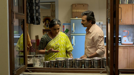Aai kuthe kay discount karte full episode voot