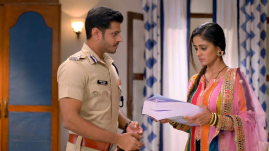 Ghum Hai Kisikey Pyaar Meiin Full Episode Watch Ghum Hai Kisikey Pyaar Meiin Tv Show Online On Hotstar Gb Select category aladdin apna time bhi aayega baalveer returns barrister babu bigg boss 14 brahmarakshas choti sardarni crime patrol ek duje ke vaaste 2 episodes ghum hai kisi ke pyar mein guddan hamari wali good news hero. watch ghum hai kisikey pyaar meiin tv