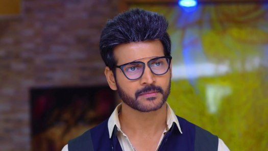 Mw4uevf91ew8bm I was really looking forward for this because i liked other hotstar specials like criminal justice and city of dreams and because of ronit roy i was really excited for this one. https www hotstar com ca tv kasthuri 1260041623