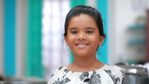 Barathi Kannamma Disney Hotstar It stars roshni haripriyan das, arun prasad, raksha chauhan, lisha khelge. barathi kannamma disney hotstar