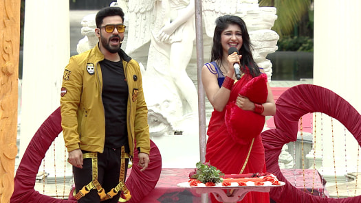 Watch Dance Dance Season 4 Full Episodes on Hotstar