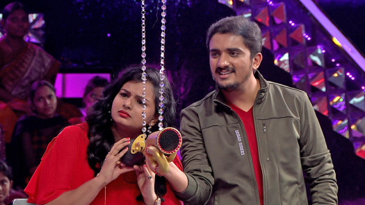 Watch Star Maa Parivaar Awards Season 2 Full Episodes On Hotstar Star maa parivaar league season 2 20th july 2020 star maa parivaar league season 2 13th july 2020. hotstar