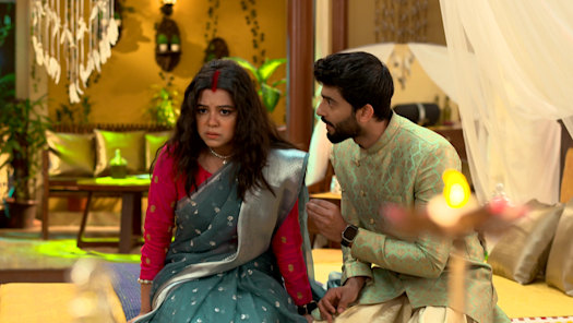 Watch Love Biye Aajkal All Latest Episodes on Hotstar