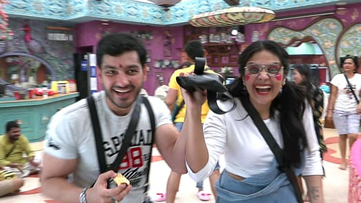 Watch Bigg Boss Season 3 Full Episodes On Disney Hotstar Watch bigg boss tamil season 4 latest episode on disney+ hotstar now. watch bigg boss season 3 full episodes