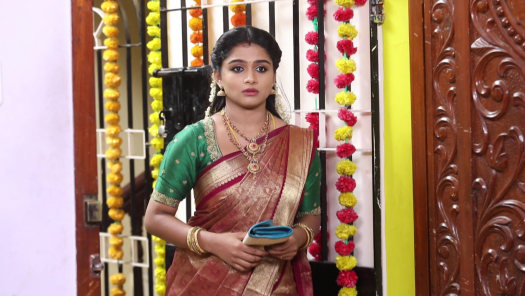 Watch Anbudan Kushi Season 1 Episode 53 On Hotstar Premium Enjoy hd quality videos for anbudan kushi below, watch it your way! hotstar