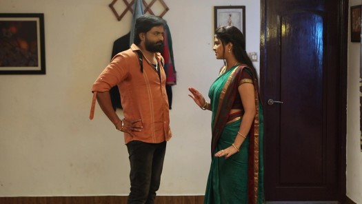 Naam iruvar namakku deals iruvar today episode hotstar