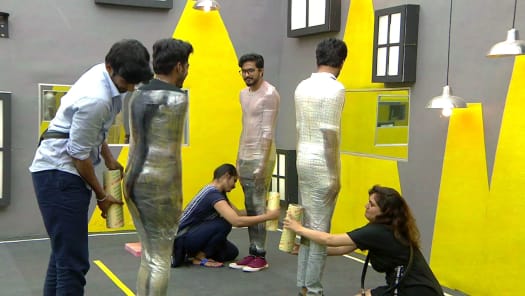 Bigg Boss Serial Full Episodes Watch Bigg Boss Tv Show Latest Episode On Disney Hotstar