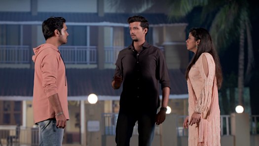 Hotstar aai kuthe sales kay karte full episode