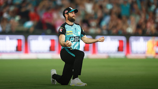 Watch KFC Big Bash League Videos Online on Disney Hotstar