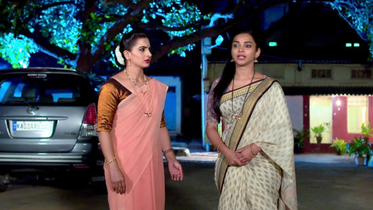 Muddulakshmi Watch Episode 790 Muddulakshmi Opposes Soundarya On Disney Hotstar See more of muddulakshmi on facebook. muddulakshmi watch episode 790