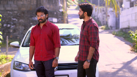 U2bext48es7szm Kasthooriman (musk deer) is an indian malayalam television series directed by sachin k. https www hotstar com in tv kasthooriman 15934
