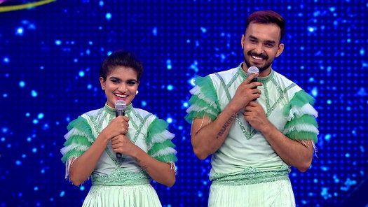 Watch Dance Dance Season 4 Full Episodes on Hotstar
