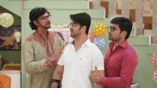 Ke Apon Ke Por Full Episode Watch Ke Apon Ke Por Tv Show Online On Hotstar Us It replaced star jalsha's popular show. ke apon ke por full episode watch ke