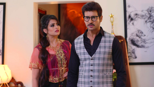 Watch Kasthuri All Latest Episodes Online On Hotstar All about actress kasthuri , rare photos, anecdotes, aticles, personal messages and more !!! hotstar