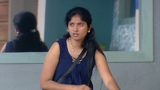 Watch bigg boss season hotsell 1 in tamil hotstar
