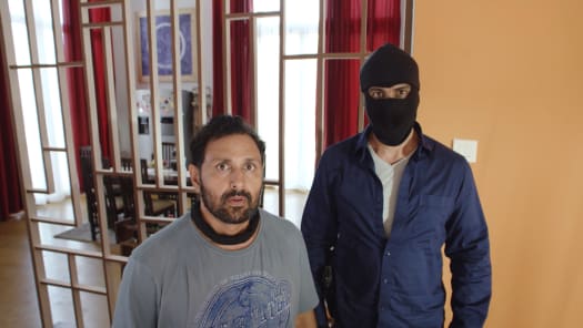 Hostages season sales 1 episode 2