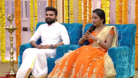 Watch Pellichoopulu All Latest Episodes On Disney Hotstar The story starts with the pellichoopulu or arranged meeting of prashanth (vijay deverakonda) and chitra (ritu varma). watch pellichoopulu all latest episodes