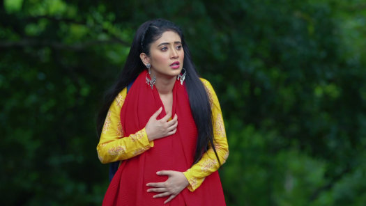 Naira In Kartik S Arms Hotstar Naamkaran is the story of an illegitimate 11 year old girl, avni ayesha, who tries to give herself a legitimate identity despite cruel. hotstar