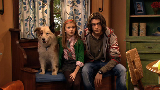 Dog With a Blog, Family TV Series - Nonton Semua Episode Terbaru Online di  Disney+ Hotstar