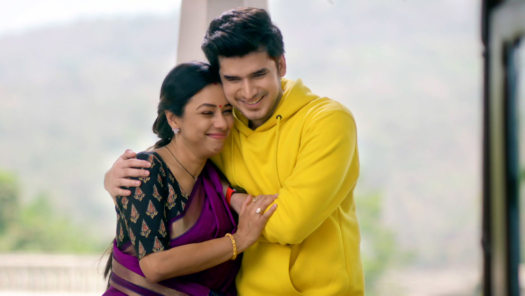 Anupama at hotstar shop