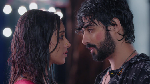 Yeh hai chahatein deals full episode hotstar