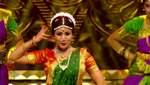 Watch Old is Gold Black White All Latest Episodes on Disney Hotstar