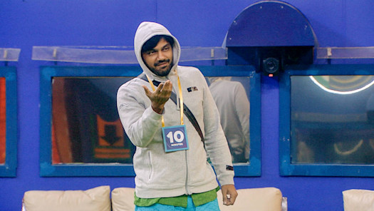 Bigg boss hindi deals watch online in hotstar