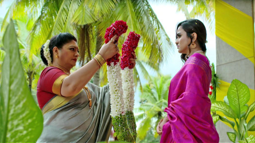 Muddulakshmi Disney Hotstar Muddulakshmi is taliru productions' first venture in the television world. muddulakshmi disney hotstar